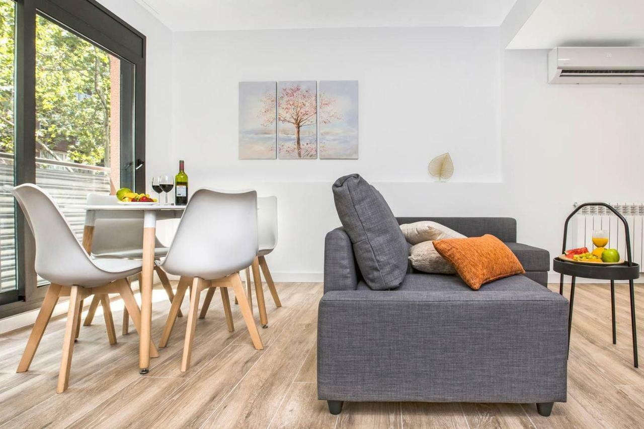 Stay U-Nique Apartments Fabra I Puig บาร์เซโลนา ภายนอก รูปภาพ